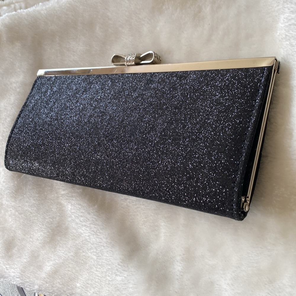 women's clutch purse